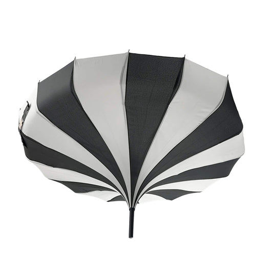 Pagoda Umbrella Light in Black and Cream